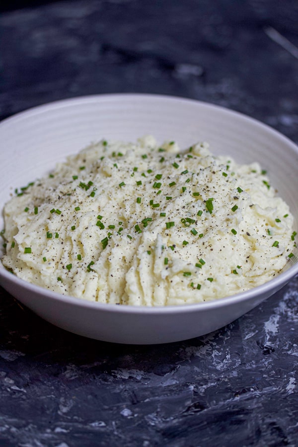 sous vide mashed potatoes with black pepper and chives