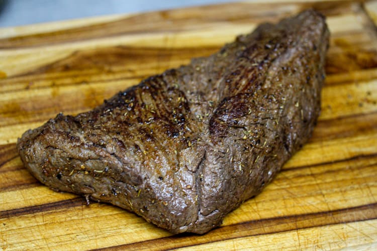 https://sousvideways.com/wp-content/uploads/2020/03/Tri-tip-seared.jpg